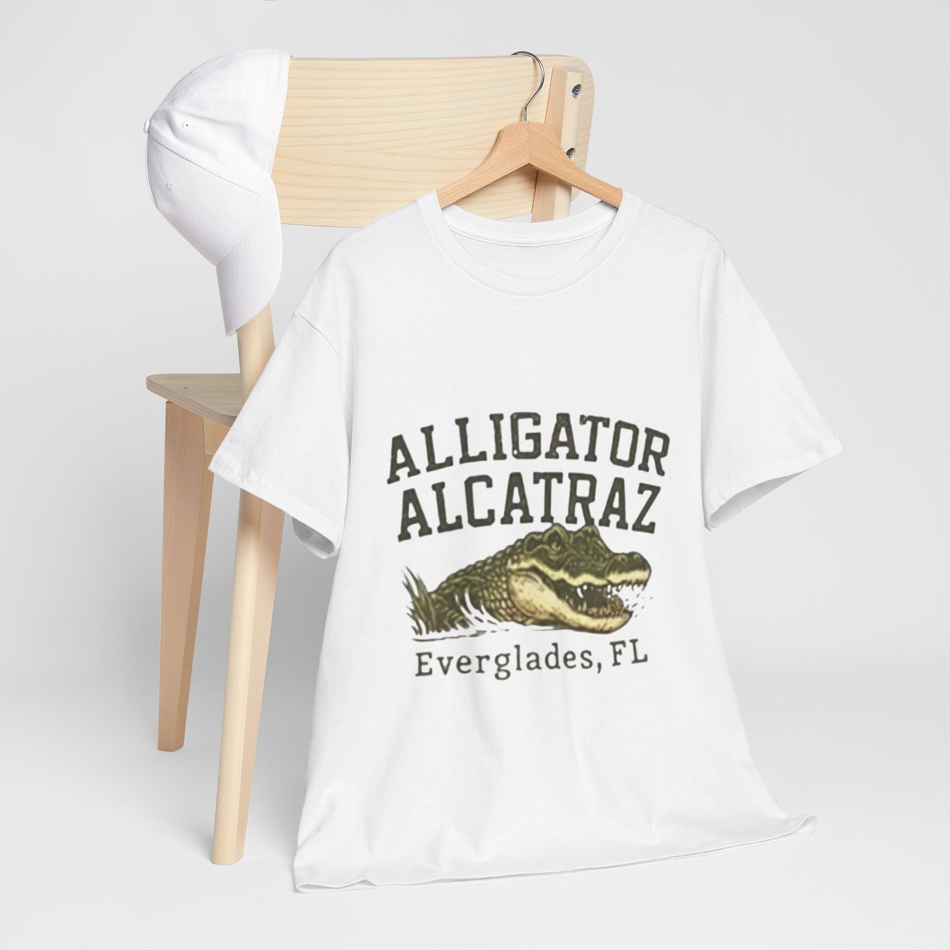 Men T-Shirt - Alligator Everglades FL